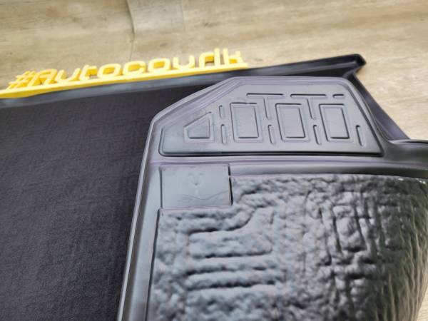 Коврики 3D в багажник Audi Q7 (4M) (2015-н.в.) с бортиком